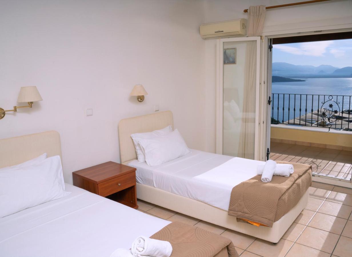 Bellina Villa Agnítsini Exterior foto